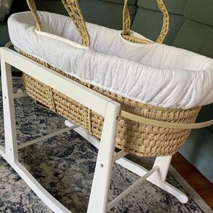 Moses basket for baby with bedding set